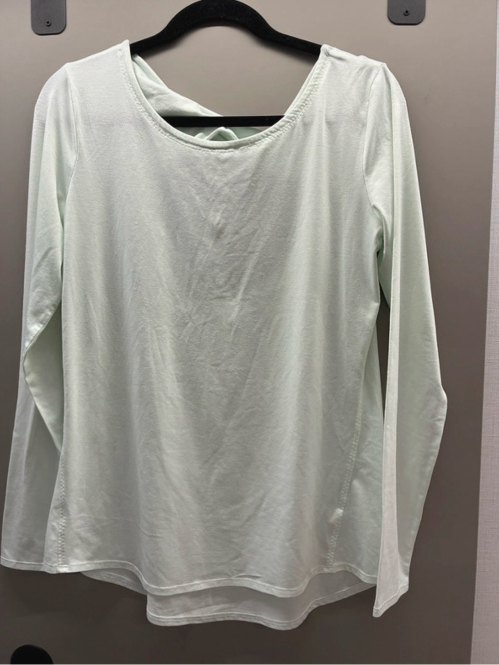 Athleta Light Mint Long Sleeve Scoop-Back Top